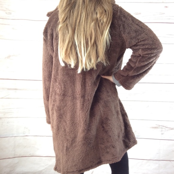 Amazingly soft Teddy zip sweater coat 1 large left - Picture 3 of 6